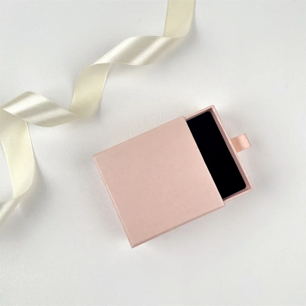 Boîte à bijoux à personnaliser 